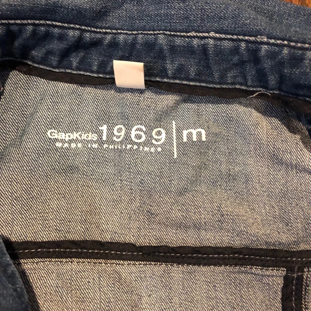Gap 1969 jean jacket size youth medium